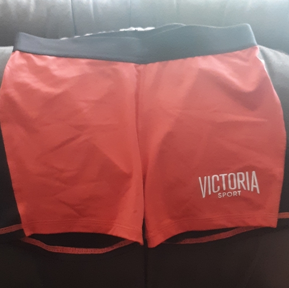 2 Pair VICTORIA SECRET - Picture 4 of 5